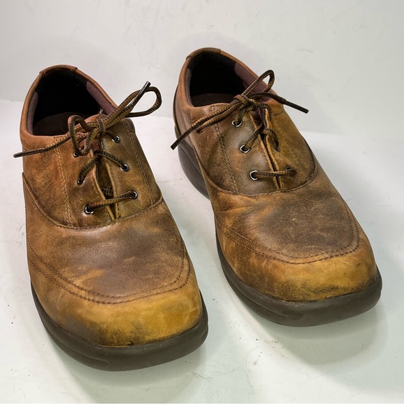 NIB! Women's Work Shoes RED WING # 5115 Sz 8.5w Brown STEEL TOE, EH, SLIP RESIST - Picture 2 of 8